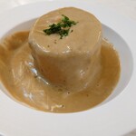 Kouhaku - 大根ポルチーニ茸のクリームソース
