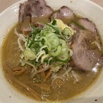 Sapporo Menya Mitsuba - 味噌ラーメン 大 チャーシュー 