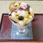 ことたま - オリジナルパフェ（\700、2014年2月）