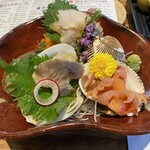 魚沼釜蔵 - 貝のお刺身三点盛り