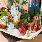 Sousaku Kaisen Sakaba Shifu Doten - ボリューム満点の旬魚を堪能できる『大漁盛り』