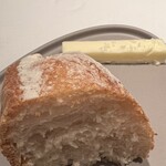ルカンケ - バターにお塩、焼きたてパンに合う