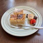 バルバルキッチンアメリ - マロン カタラーナ(¥580)