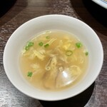 福新楼 - 炒飯に付いてるスープ