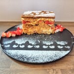 patisserie andbell - 横からの図