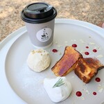 NOA COFFEE - 【2024.05】ブリュレバスクチーズケーキ(税込680円)