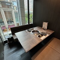 近江うし焼肉 にくTATSU 日本橋室町店 - 