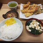 いもや - 天ぷら定食［900円］、きす［200円］