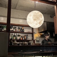 ワインとくつろぐ ツキアカリ - 