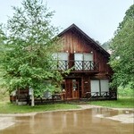 平庭山荘 - コテージは2階建て