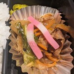 社 - おかずは全６品