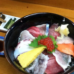 Tatsu - 海鮮丼