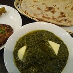 大阪ハラールレストラン - サルソン・カ・サーグ（特別料理）