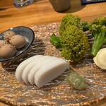 鶏おでんと出汁割り日本酒 ふぁるこ - 