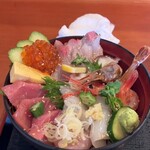 Oshokujidokoro Hamasaka - 海鮮丼　三千円也　美味し！