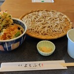 蕎麦 よしふく - お蕎麦と小天丼のセット　¥1,375