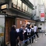 Ginza Kagari - 西銀座通りと数寄屋通りの間、路地に面して佇む