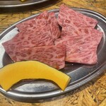 焼肉ホルモン まつとよ苑 - 特上ロース