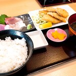 魚の旨い店 大漁 - 大漁定食フライ