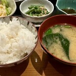 Uogashi Miyatake - ご飯とお味噌汁も絶品❗️