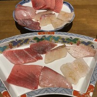 焼うお いし川 名古屋 - 奥　上×2　　手前　最強