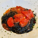 KNOCK CUCINA BUONA ITALIANA msb Tamachi店 - イカ墨とトマトのスパゲティ