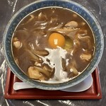 Sobadokoro Shinagawaya - カレーきしめん　生卵