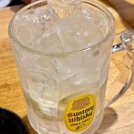 焼肉ホルモン濱牛 - 本気のレモンサワー メガジョッキ