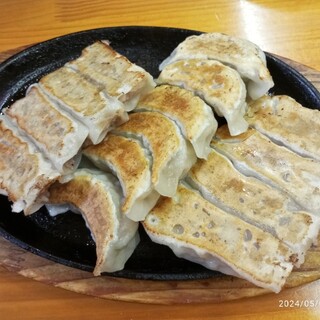 中華料理 福楽餃子坊_1