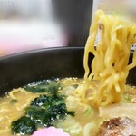 味の鈴蘭 - 麺。