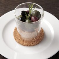 オリーブマリネ　ローズマリー風味