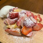 ラ ペッシュ - イチゴのタルト