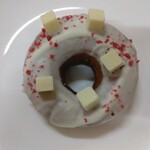 ペンギンベーカリー 秋田東通店 - お花見もちべえ（ホワイトチョコ）：２２０円（税込）【２０２４年３月撮影】