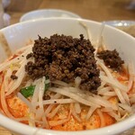 希須林 - ⭐️担々つけ麺(太麺300g)¥1.150
      　※辛さ3段階(中辛)
      　※ご飯無料(お代わりも無料)
      　※土日限定
      　※野菜多め可能