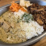 カレー屋 ヒゲめがね - バターチキン