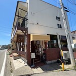 カレー屋 ヒゲめがね - ヒゲめがね(外観)