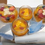 ザ・ペニンシュラ ブティック＆カフェ - ごほうびマンゴープリンとマンゴープリン