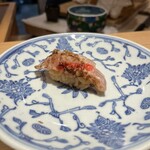 Sushi Ichijirou - 金目鯛。程良い炙りが濃厚です。強めの赤酢シャリと調和します。