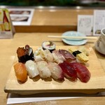 Sushi Masa - ランチ　にぎり13貫