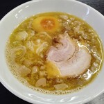 康家 - 鶏煮干塩ラーメン(中) 790円