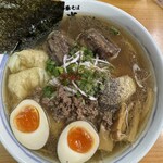 中華そば 半ざわ - 限定 牛テール出汁塩ラーメン 1200円　ワンタン、煮玉子トッピング