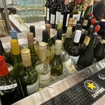 ESOLA - セルフサービスワインコーナー