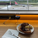 Swissair Senator Lounge E - 