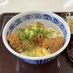 手打ちとんかつ かつ屋 - かつ丼　600円