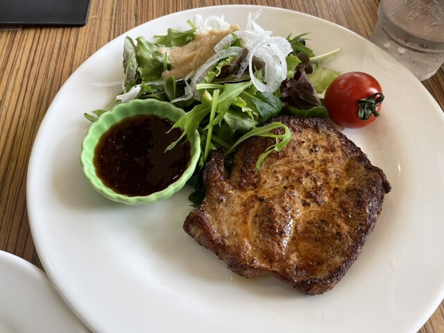 くんぺる - 新田（豚料理）の写真