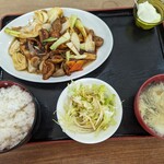 大福元　 - イカと野菜のXO醤炒め定食