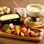 Enjoyable fondue & raclette set