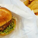 THIS 伊豆 SHIITAKE バーガーキッチン - 