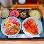 魚や 翻車魚丸 - (まんぼう丸人気No.1)まかない漁師丼ハーフ + (やっぱり旨い)うなぎ蒲焼き丼ハーフセット¥1,800(税込)