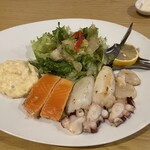 大國 - 海鮮焼きのランチ